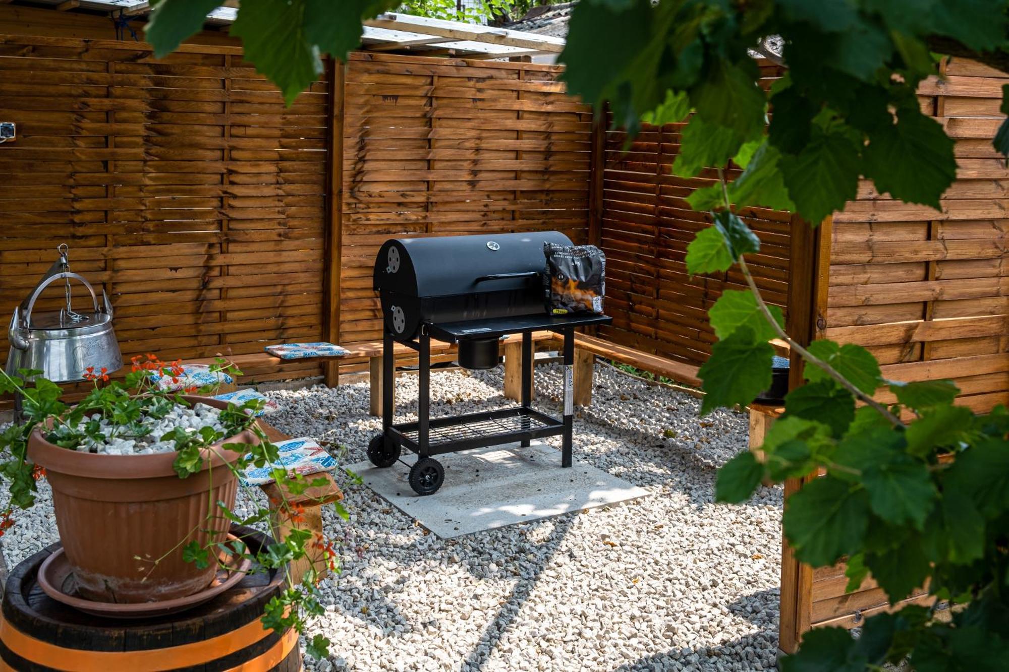 Szürke Vendégház Balatonkenesén Extérieur photo